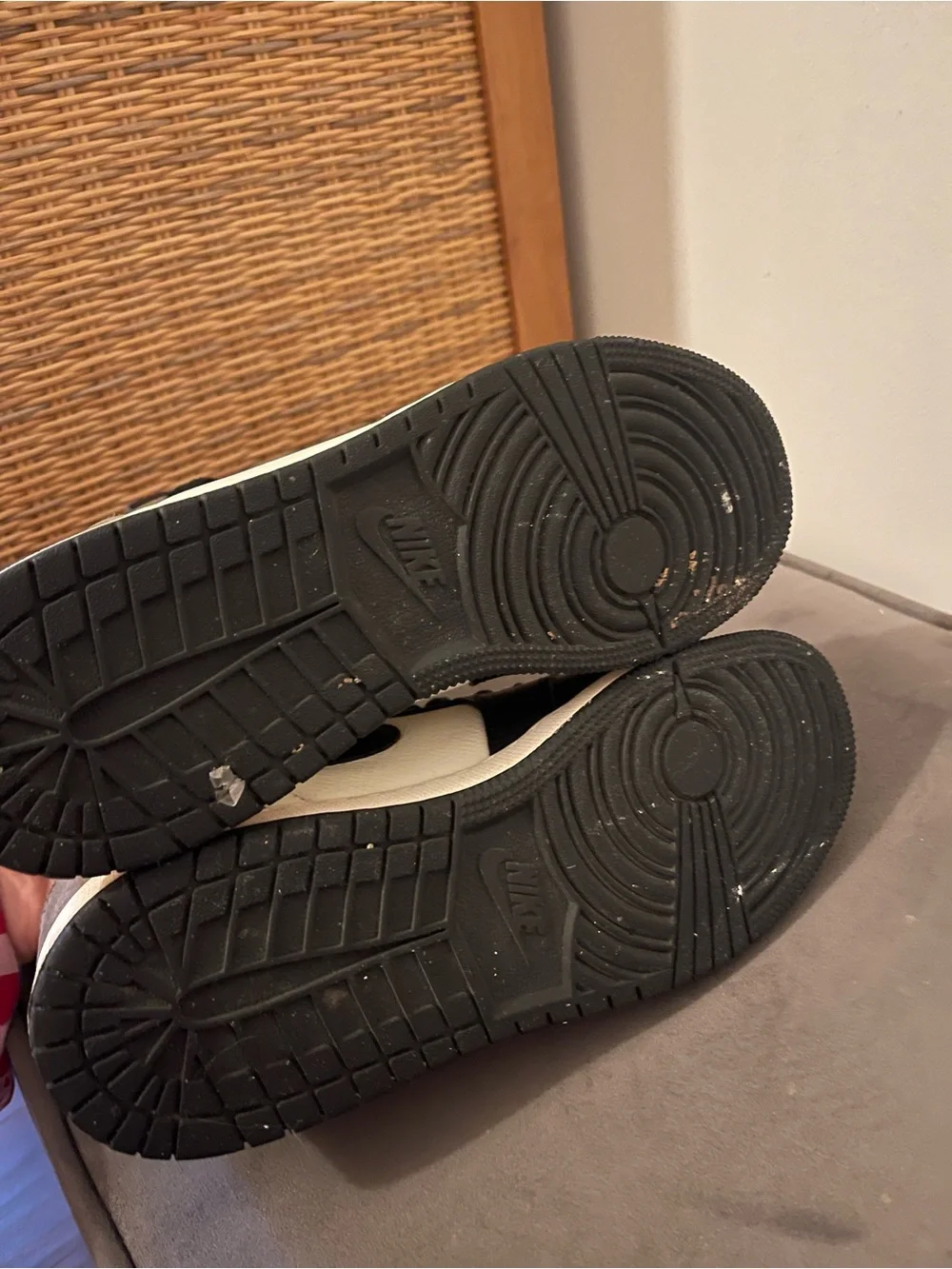 Air Jordan 1 Retro High OG GS Dark Mocha
